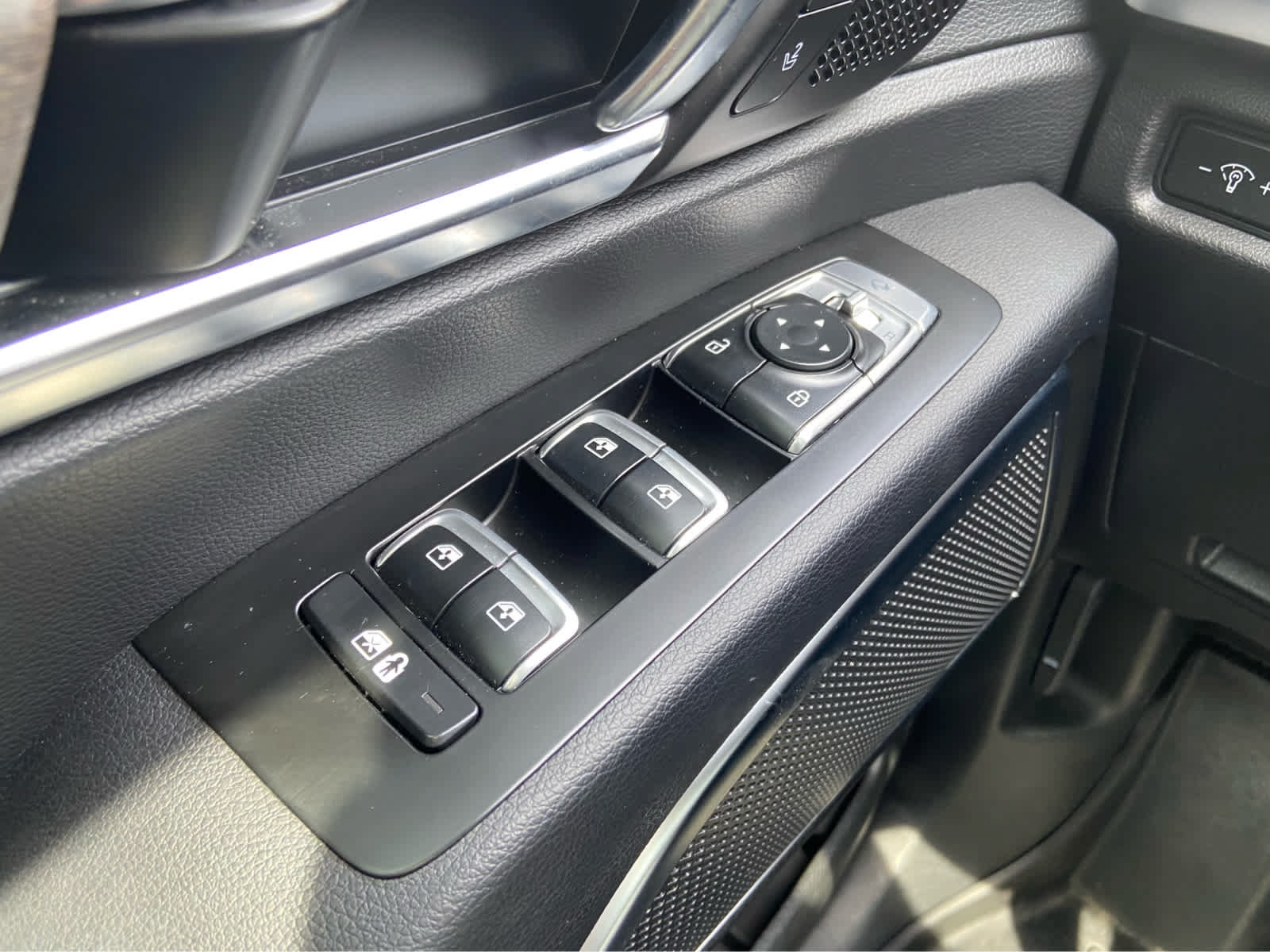 Used 2022 Kia Telluride SX w/ SX Prestige Package AWD/4WD image 26