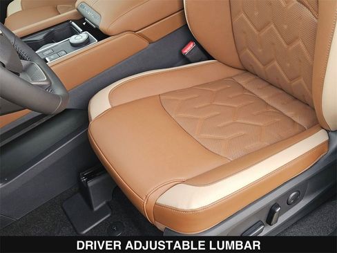 New 2026 Nissan Pathfinder Platinum image 16