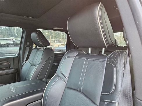 Used 2023 RAM 3500 Limited image 6