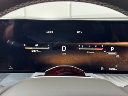 Used 2025 INFINITI QX80 Luxe AWD/4WD image 19