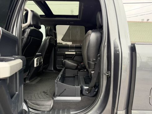 Used 2020 Ford F350 Lariat AWD/4WD image 26