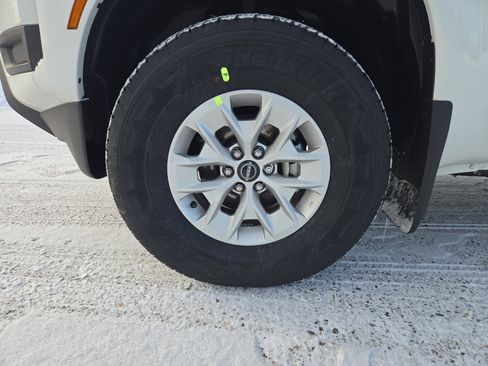 New 2026 Nissan Frontier S image 11