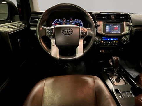 Used 2014 Toyota 4Runner Limited AWD/4WD image 8