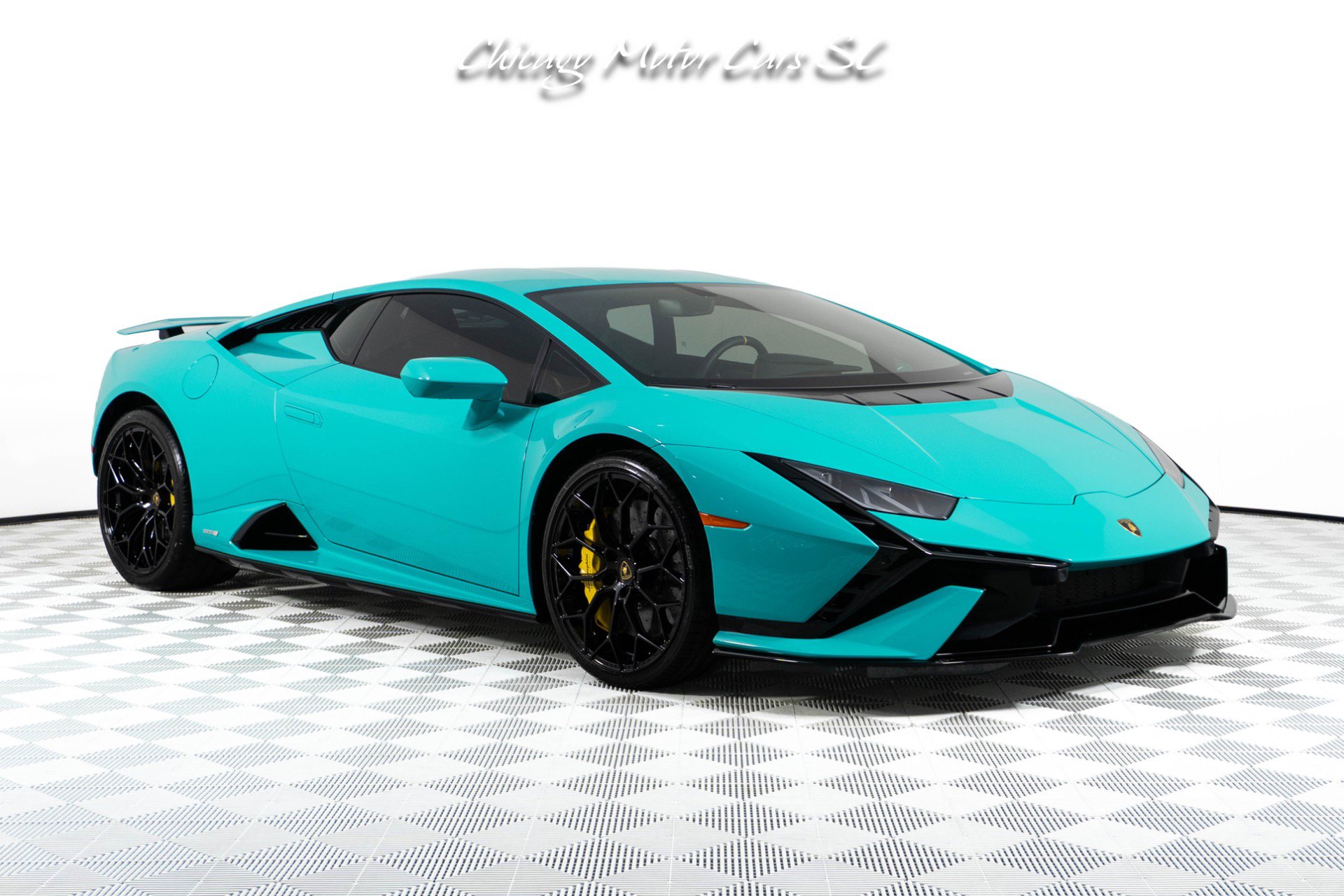 Used 2024 Lamborghini Huracan Tecnica RWD image 8
