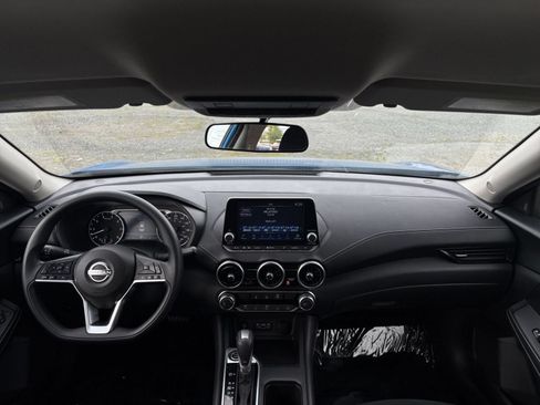 Used 2025 Nissan Sentra SV FWD image 28