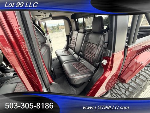 Used 2021 Jeep Gladiator Rubicon w/ Trailer Tow Package AWD/4WD image 40