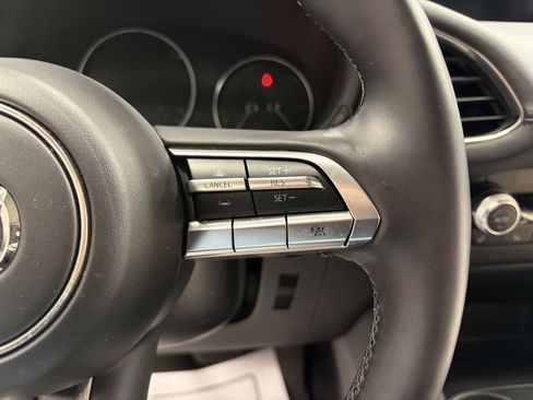 Used 2022 MAZDA MAZDA3 s image 14