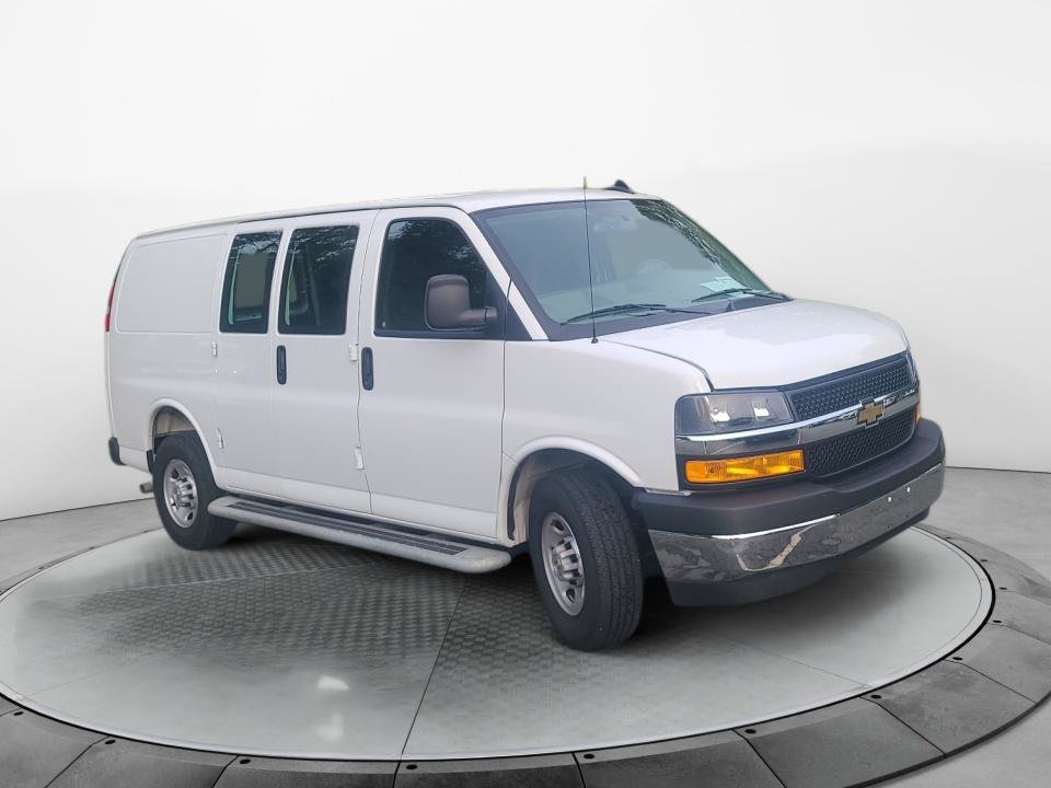 Used 2025 Chevrolet Express 2500 w/ Driver Convenience Package RWD image 1