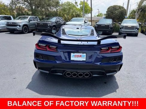 Used 2025 Chevrolet Corvette Z06 w/ Z07 Performance Package RWD image 5
