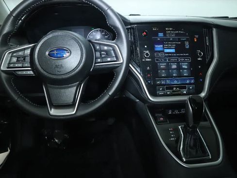 Used 2023 Subaru Outback Premium image 27