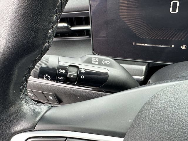 Used 2025 Kia K5 GT-Line AWD/4WD image 11