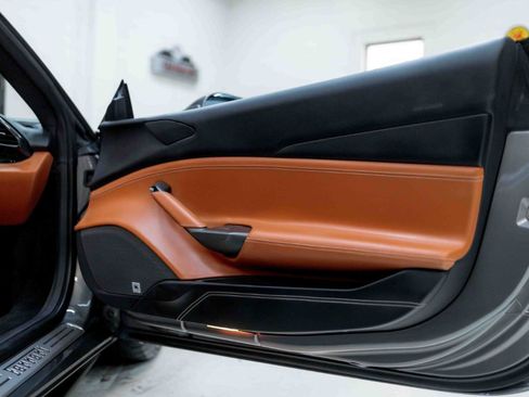 Used 2018 Ferrari 488 Spider image 48