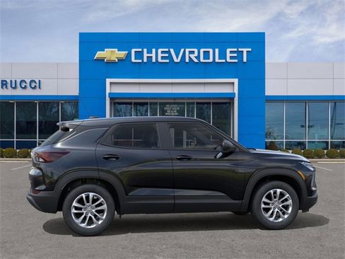 New 2026 Chevrolet TrailBlazer LS image 5