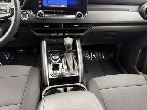 Used 2024 Chevrolet Colorado W/T w/ Safety Package image 11