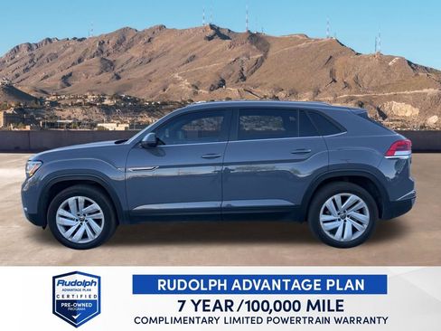 Used 2021 Volkswagen Atlas Cross Sport SE w/ Panoramic Sunroof Package image 2