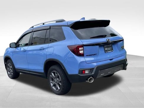 Used 2024 Honda Passport TrailSport image 5