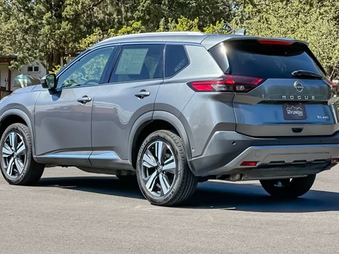 Used 2023 Nissan Rogue SL w/ SL Premium Package AWD/4WD image 6