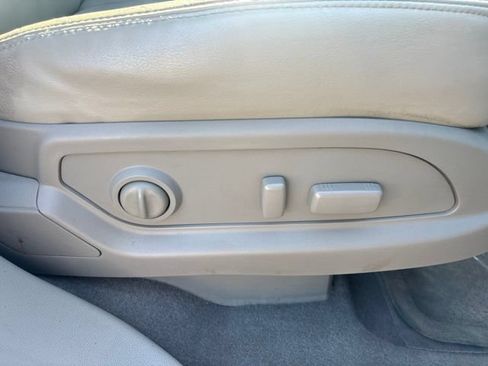 Used 2017 Buick Enclave Premium w/ Experience Buick Package AWD/4WD image 47
