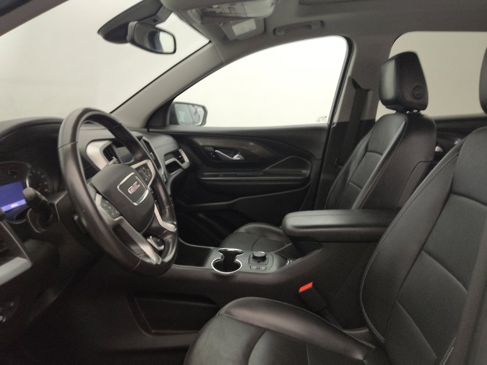 Used 2022 GMC Terrain SLT w/ Elevation Edition FWD image 17