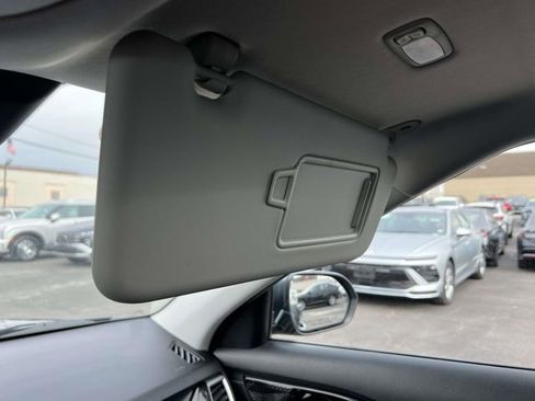 Used 2022 Kia Seltos EX image 34