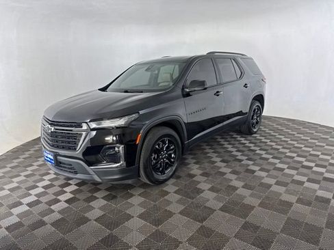 Used 2023 Chevrolet Traverse LS w/ Midnight/Sport Edition AWD/4WD image 5