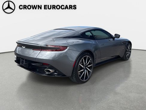 Used 2017 Aston Martin DB11 V12 image 5
