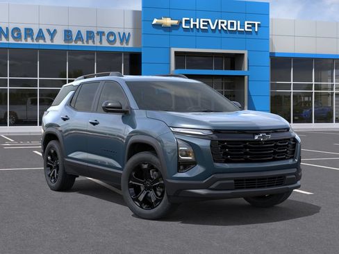 New 2027 Chevrolet Equinox LT w/ Safety and Technology Package FWD image 9