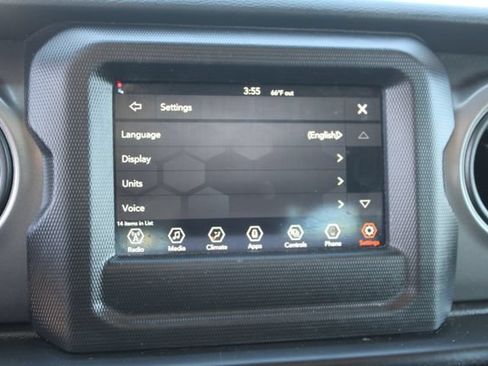 Used 2022 Jeep Wrangler Unlimited Sport AWD/4WD image 27