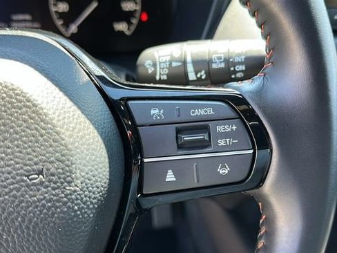 Used 2025 Honda HR-V Sport image 13