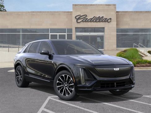New 2025 Cadillac Lyriq Sport image 7