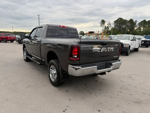 Used 2025 RAM 2500 Tradesman AWD/4WD image 3