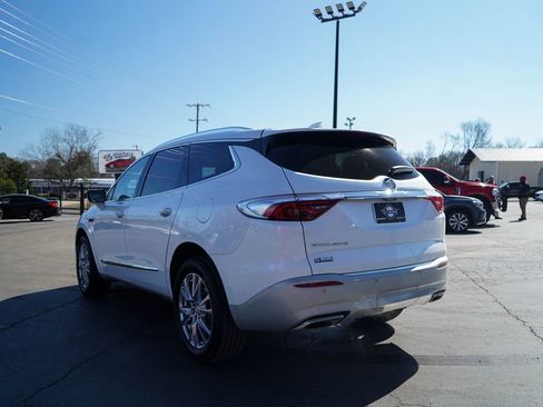Used 2023 Buick Enclave Premium w/ Experience Buick Package image 3