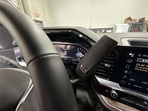 Certified 2025 GMC Sierra 1500 Elevation image 20