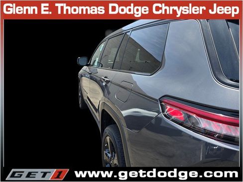 Certified 2022 Jeep Grand Cherokee L Laredo AWD/4WD image 10