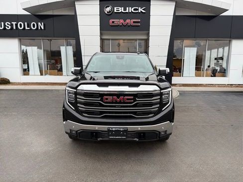 Used 2022 GMC Sierra 1500 SLT w/ SLT Premium Plus Package image 5