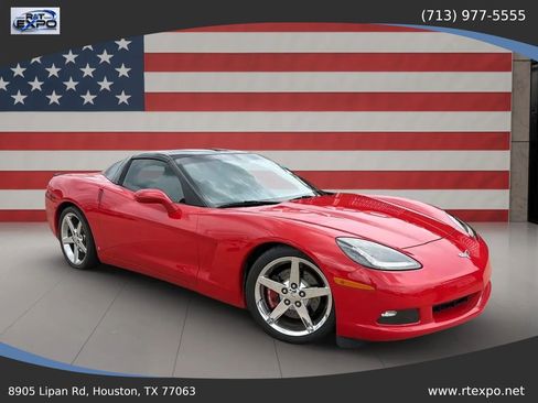 Used 2007 Chevrolet Corvette Coupe RWD image 1