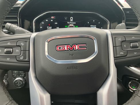 New 2026 GMC Sierra 1500 SLT w/ SLT Premium Package image 17
