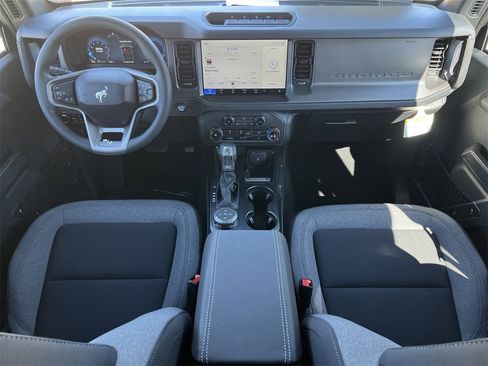 New 2025 Ford Bronco 4-Door w/ Sasquatch Package image 2