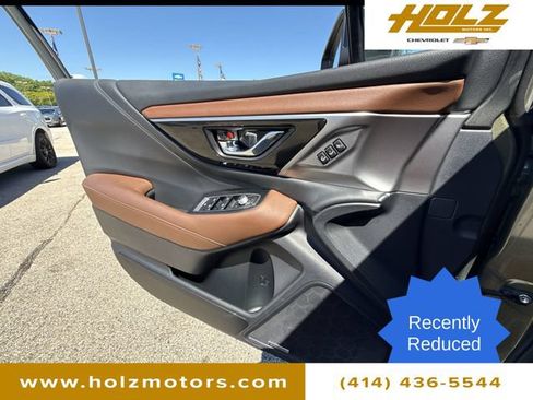 Used 2022 Subaru Outback Touring XT AWD/4WD image 23