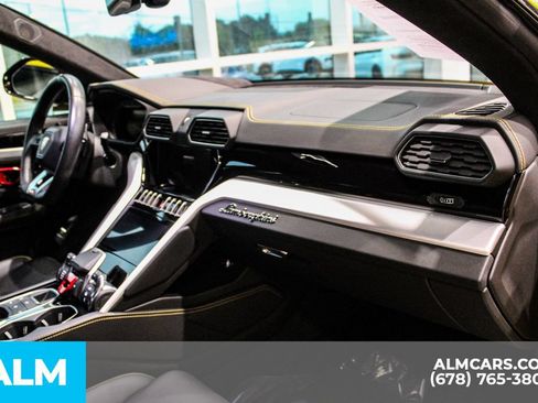 Used 2023 Lamborghini Urus S AWD/4WD image 16