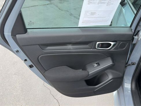 Used 2023 Honda Civic Sport image 23