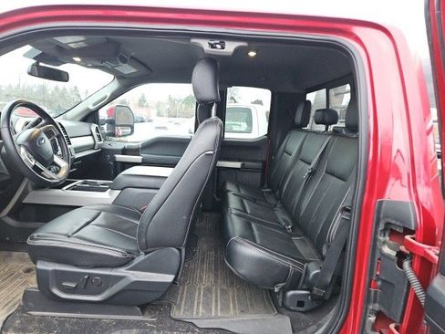 Used 2021 Ford F450 Lariat w/ Lariat Value Package image 11