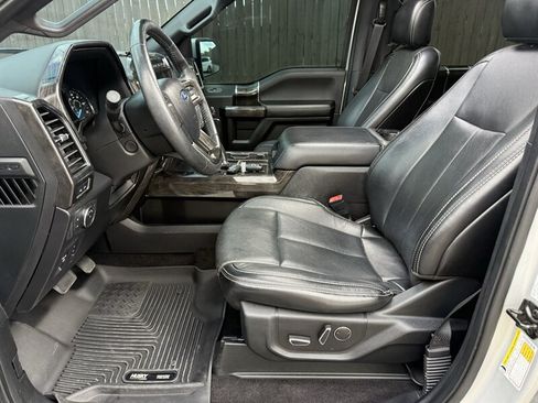 Used 2018 Ford F150 Lariat w/ Equipment Group 502A Luxury AWD/4WD image 8