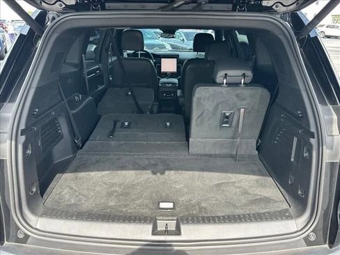 Certified 2024 GMC Acadia Elevation w/ Luxury Package FWD image 30