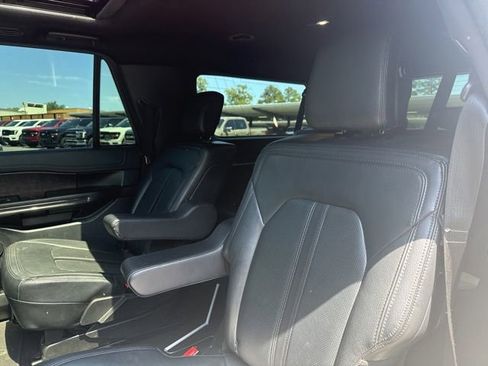 Used 2019 Ford Expedition Max Limited w/ Equipment Group 302A AWD/4WD image 11