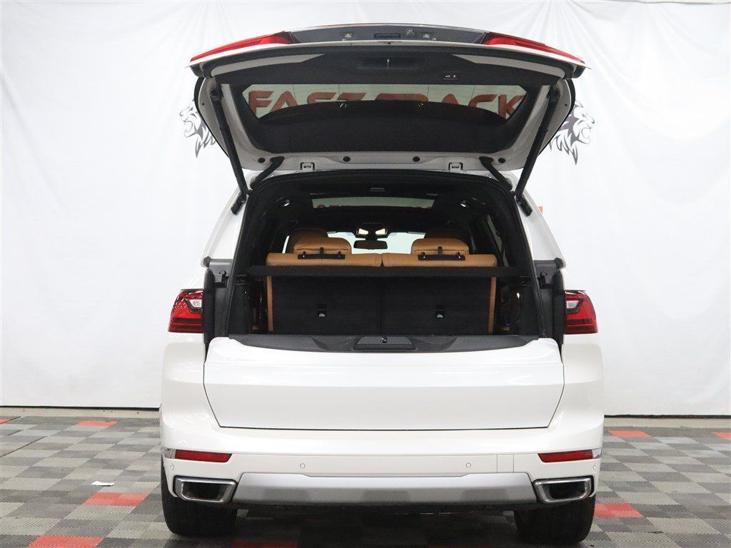 Used 2021 BMW X7 xDrive40i w/ Premium Package 2 AWD/4WD image 6