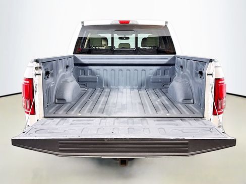 Used 2016 Ford F150 Lariat w/ Equipment Group 501A Mid RWD image 24