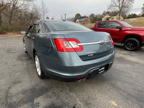 Used 2010 Ford Taurus SEL image 6