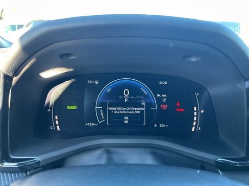 Used 2025 Toyota Camry SE image 20