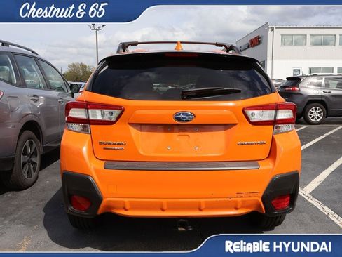 Used 2018 Subaru Crosstrek 2.0i Premium image 18